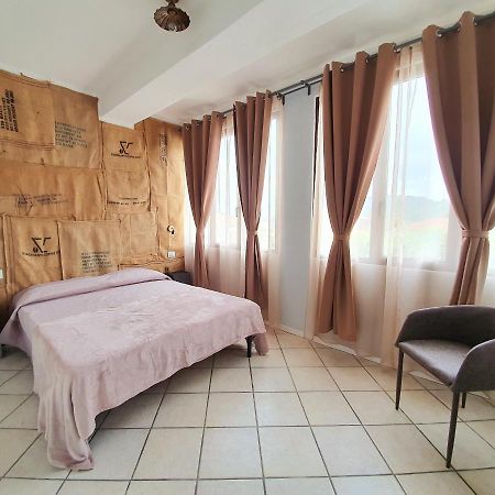 1928 Guest House Pogno Esterno foto
